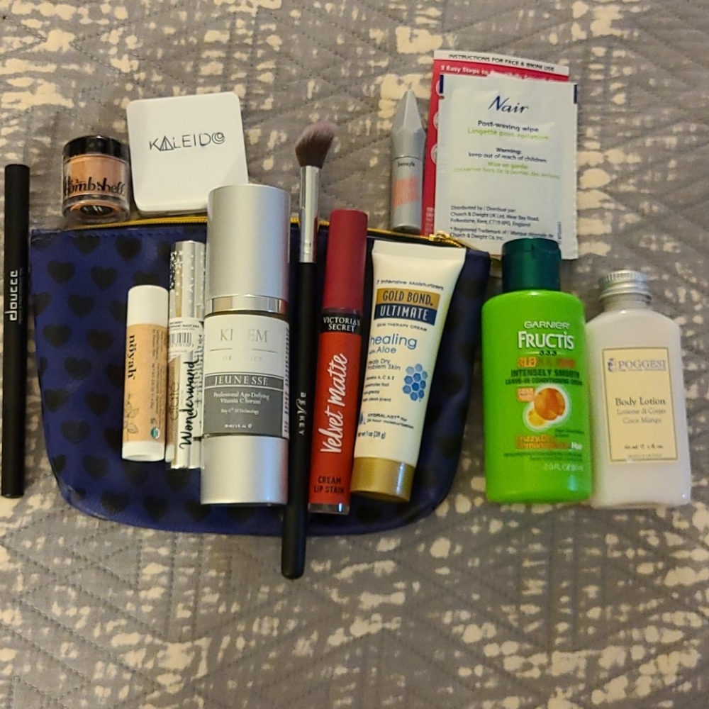 Makeup 14 piece bundle